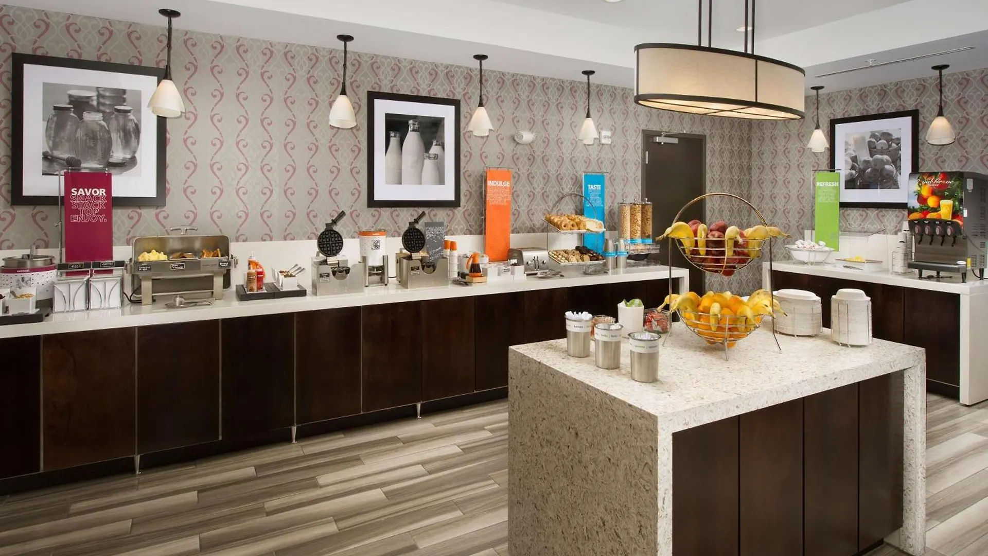 Hampton Inn Louisville East Hurstbourne